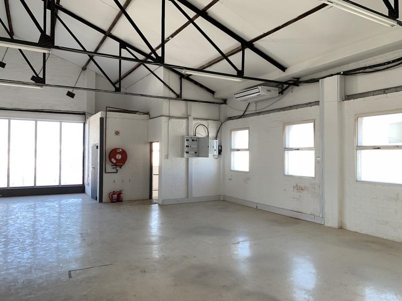 To Let commercial Property for Rent in Paarden Eiland Western Cape